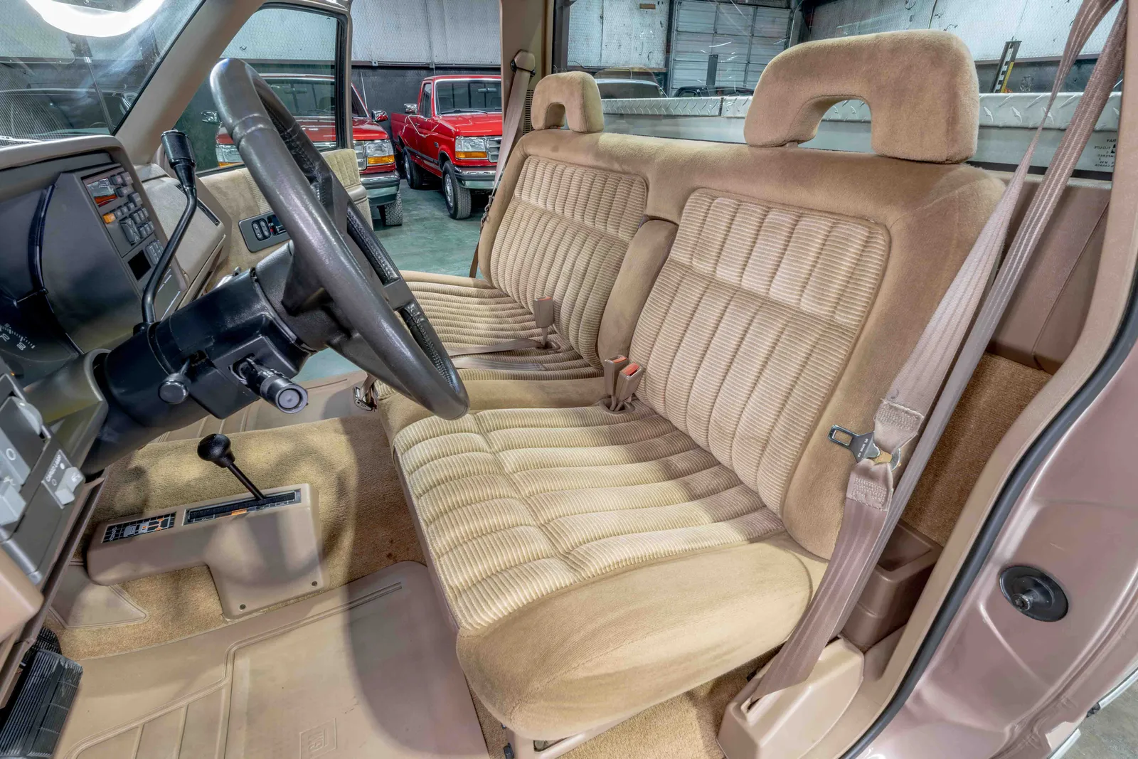 1994-Chevrolet-K1500-Light Autumnwood Metallic-175287-45.jpg